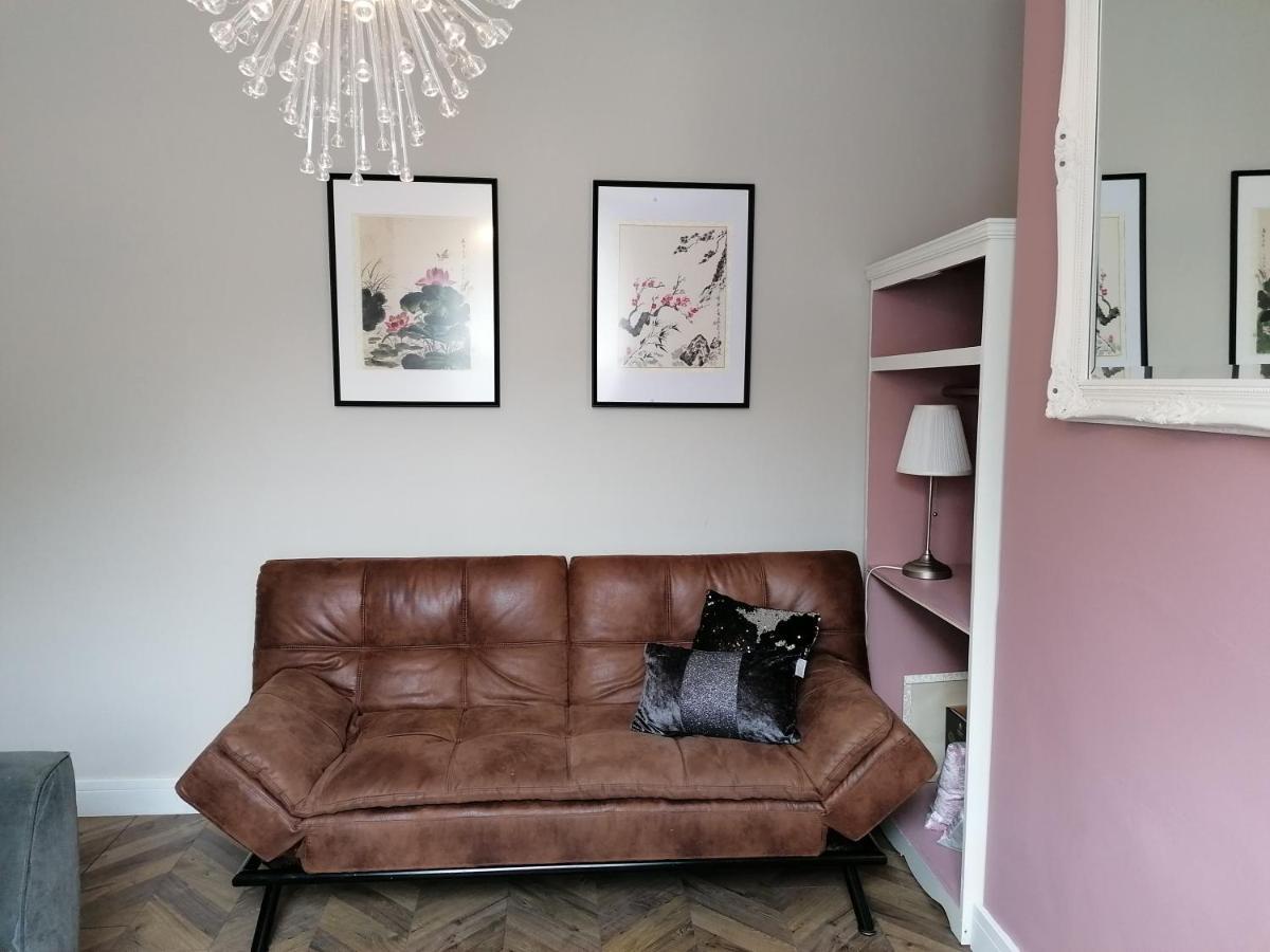 Queens Quarter Holiday Homes (Adults Only) Belfast Eksteriør bilde
