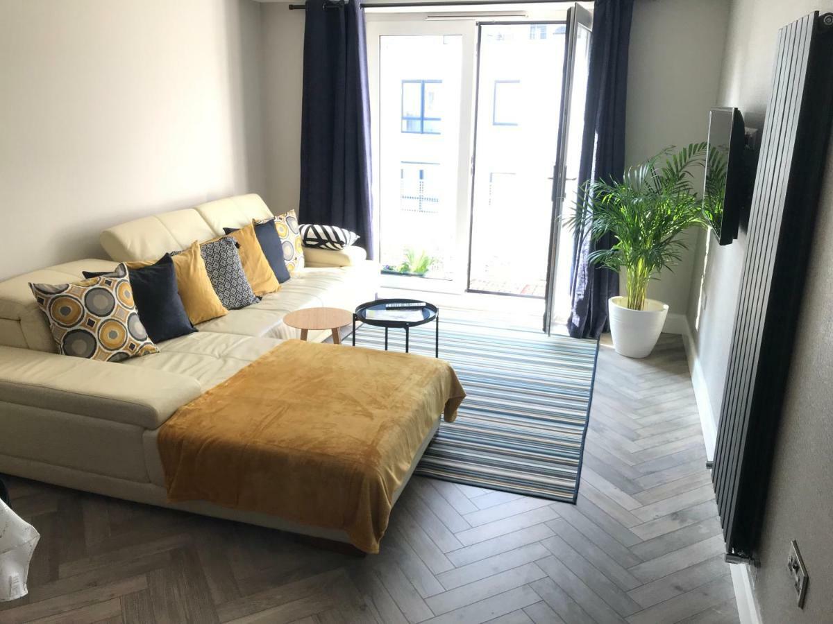 Queens Quarter Holiday Homes (Adults Only) Belfast Eksteriør bilde